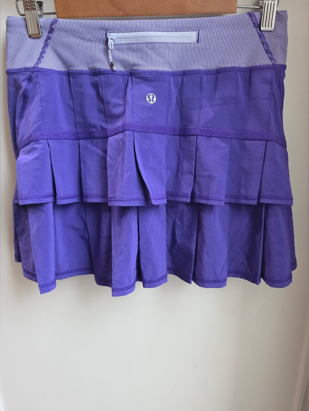 Lululemon Run Pace Setter Skirt Bruised Berry Size 4 Tall